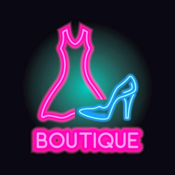 Walking by Faith Boutique - Picture 4 of 4